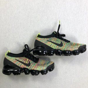 Nike Air VaporMax Womens FlyKnit Size 6.5 Sneakers Multicolor